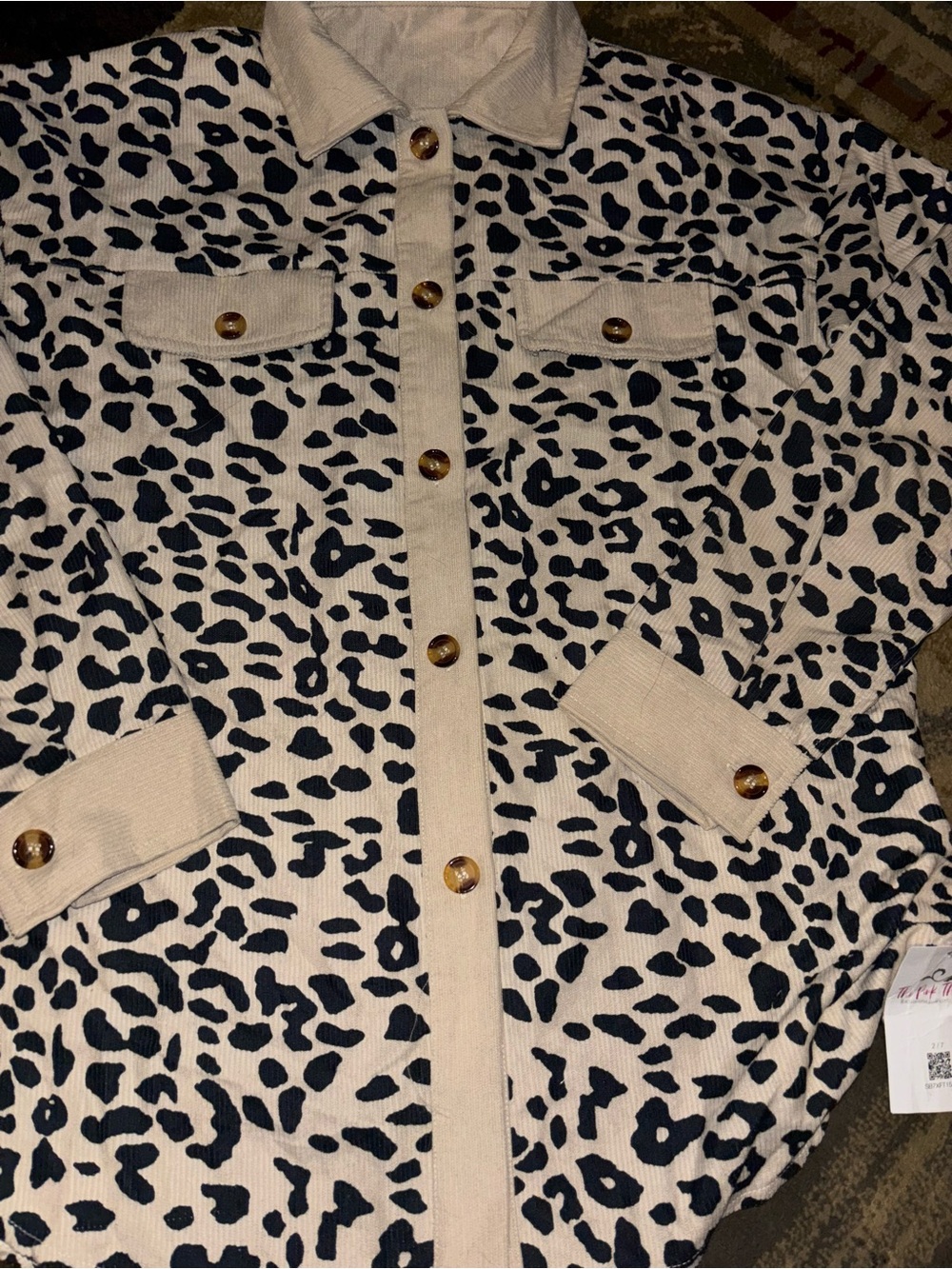 Cream Leopard-Print Button-Front Women's Blazer Shirt - Picture 2 of 7